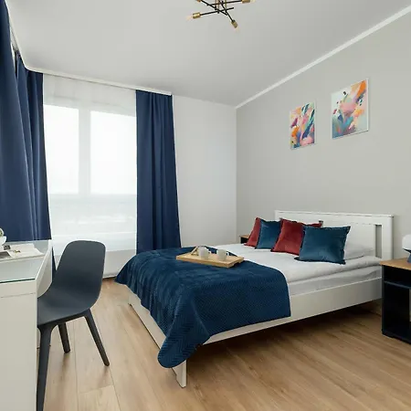 Nowoczesny Z Parkingiem W Atrakcyjnej Lokalizacji Katowic By Renters Apartamento